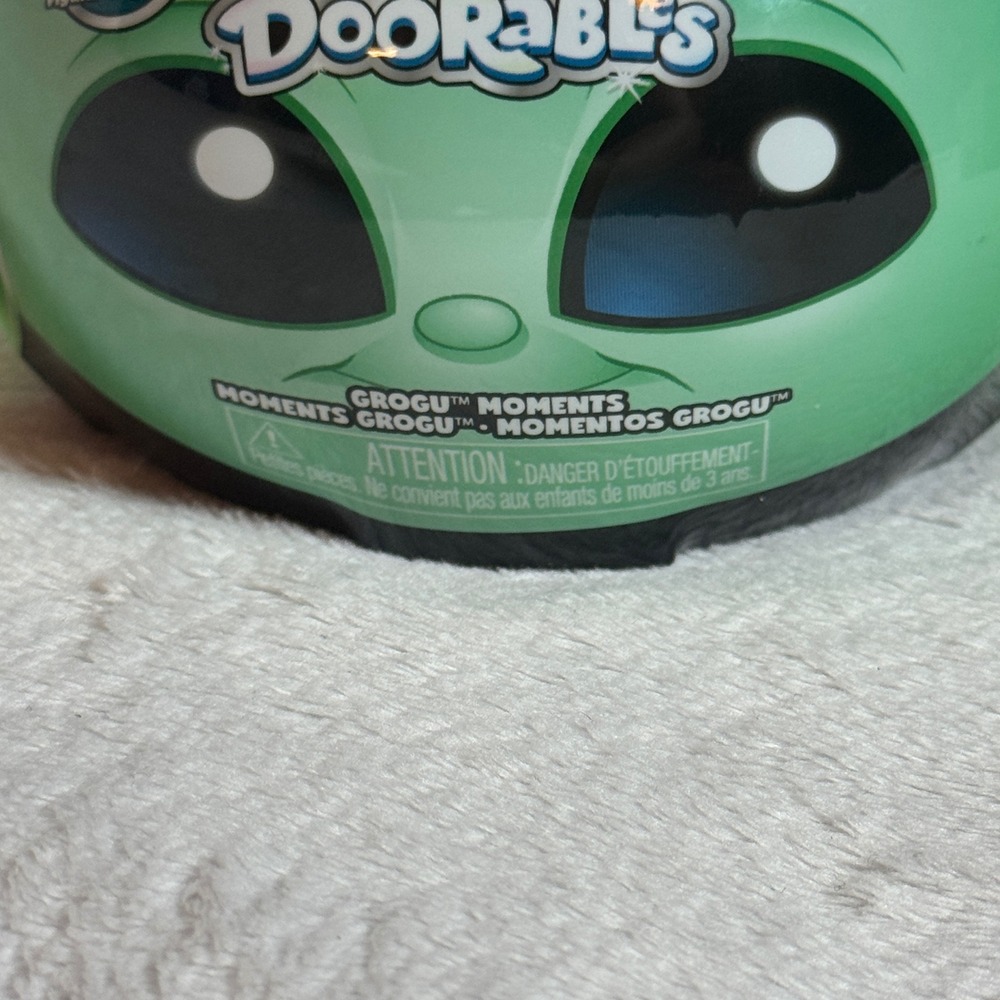 Star Wars Disney Doorables Grogu Moments Rare Mystery Ball Capsule NEW Just Play - Picture 3 of 7